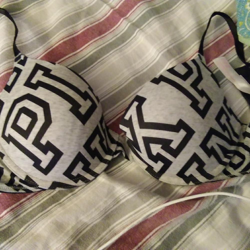 Woman's bra